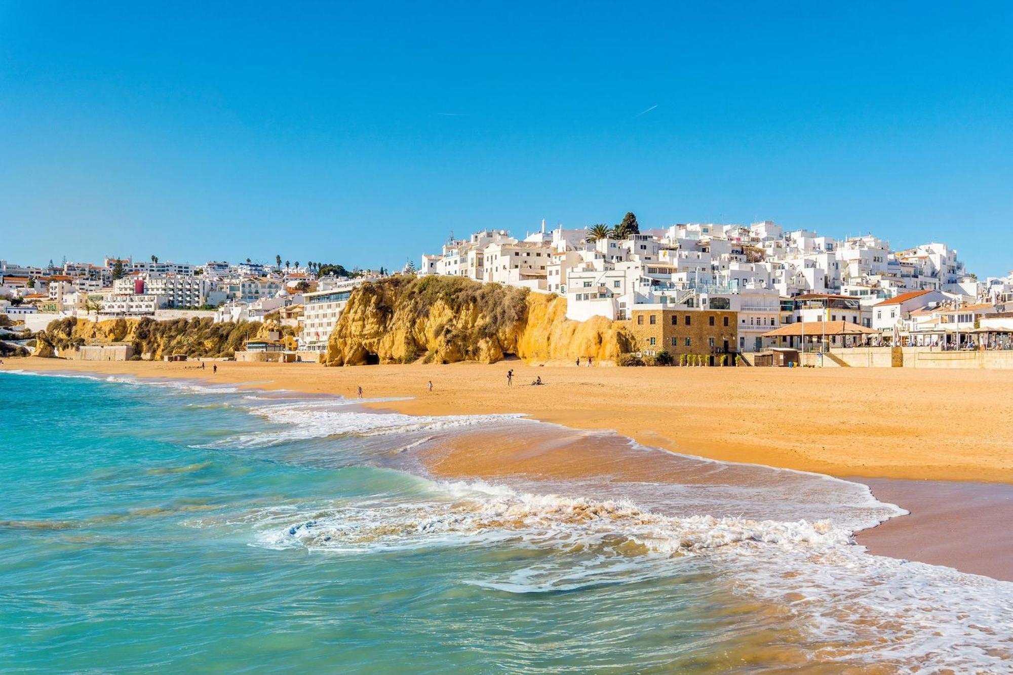 Wonder Charm Guesthouse Albufeira Dış mekan fotoğraf