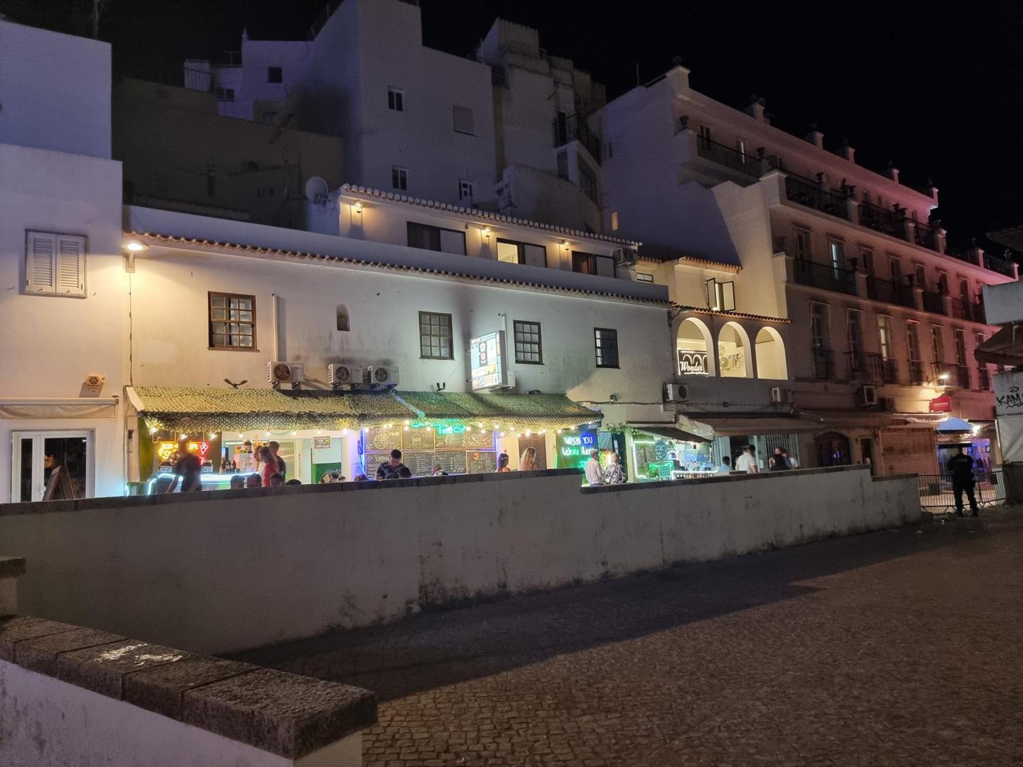 Wonder Charm Guesthouse Albufeira Dış mekan fotoğraf